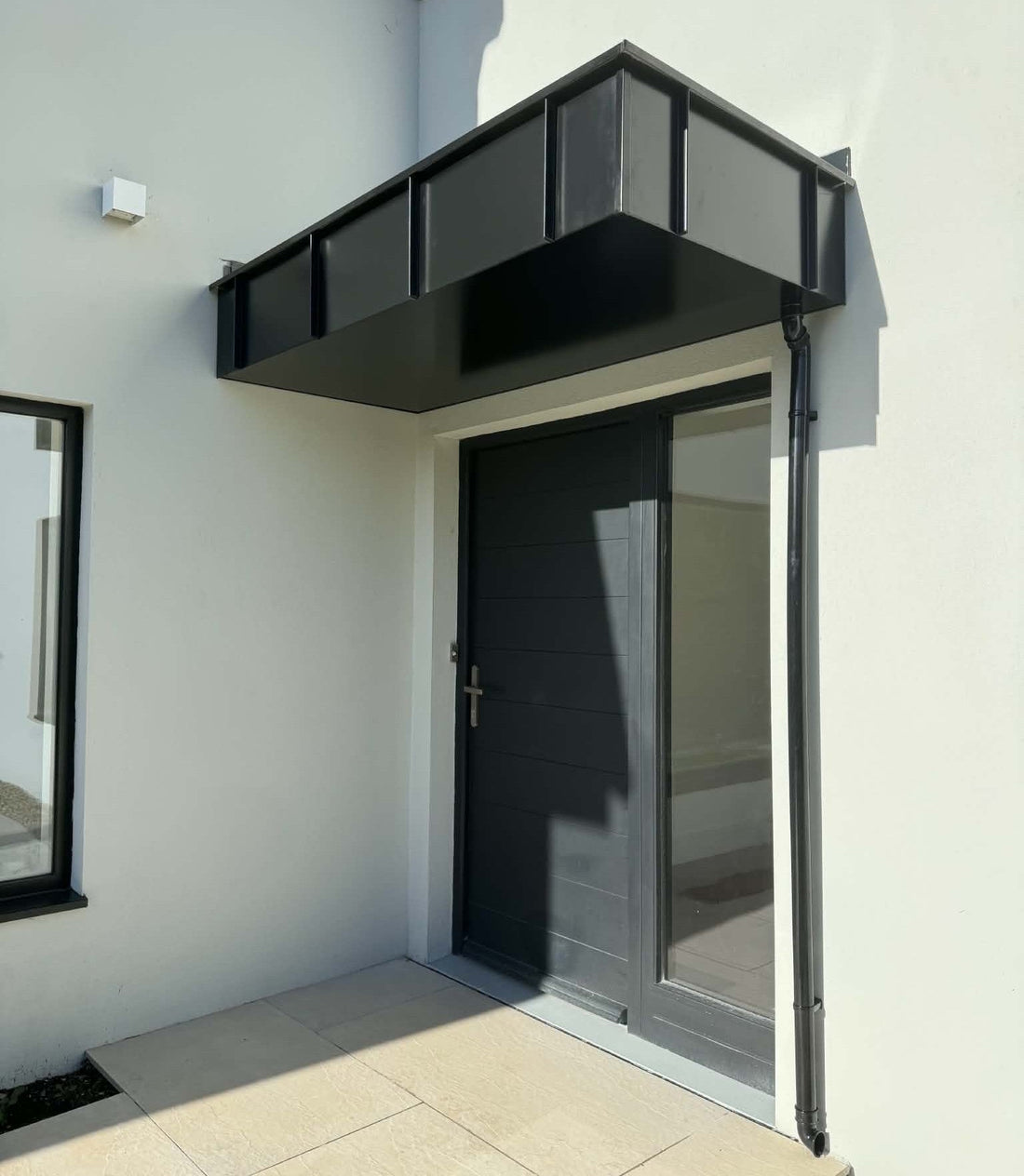 5 Benefits of Installing a Door Canopy on Your Home